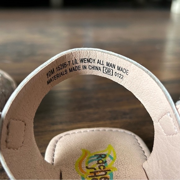 Girls Sandals - Picture 10 of 12